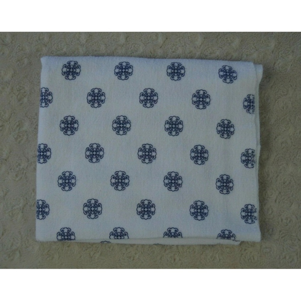 HB Hudson Baby Blue Medallion Print Baby Receiving Blanket Flannel Cotton Lovey